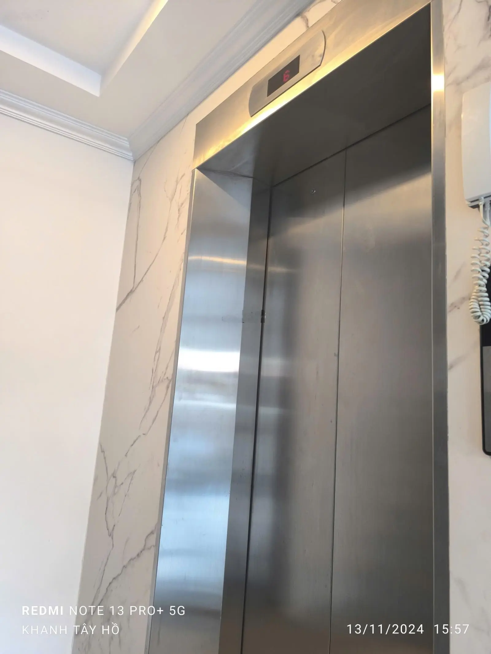 Bán nhà mặt phố 8 tầng dt 50m-mt 6m-lô góc-thang máy-view hồ tây-trung tâm quận tây hồ.giá: 22.5 tỷ