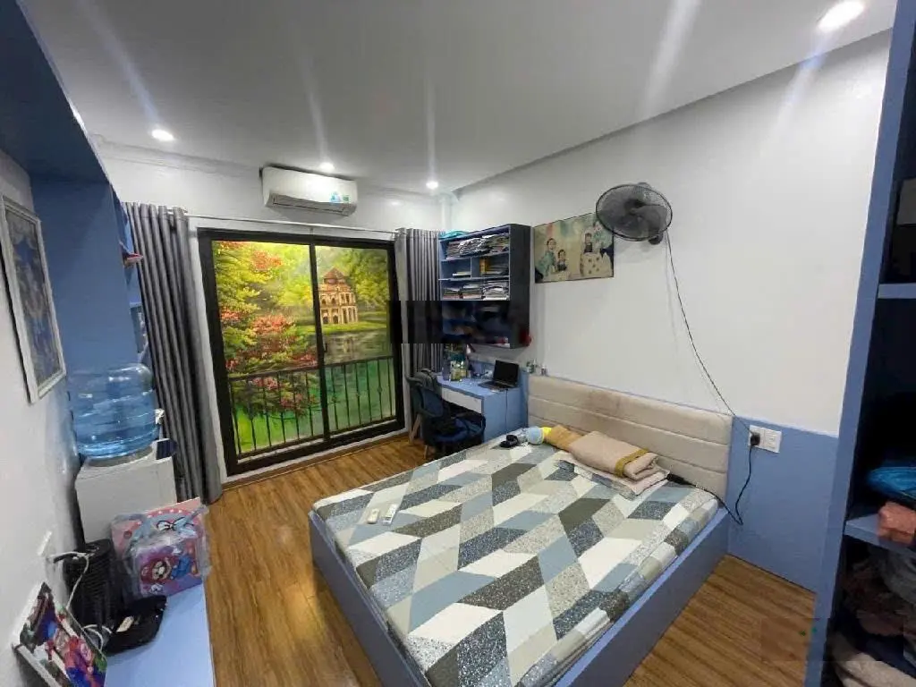 Nhà đẹp ngõ thông phố cổ Ngọc Lâm, Long Biên, full nội thất, sổ nở hậu, nhà đẹp như hình