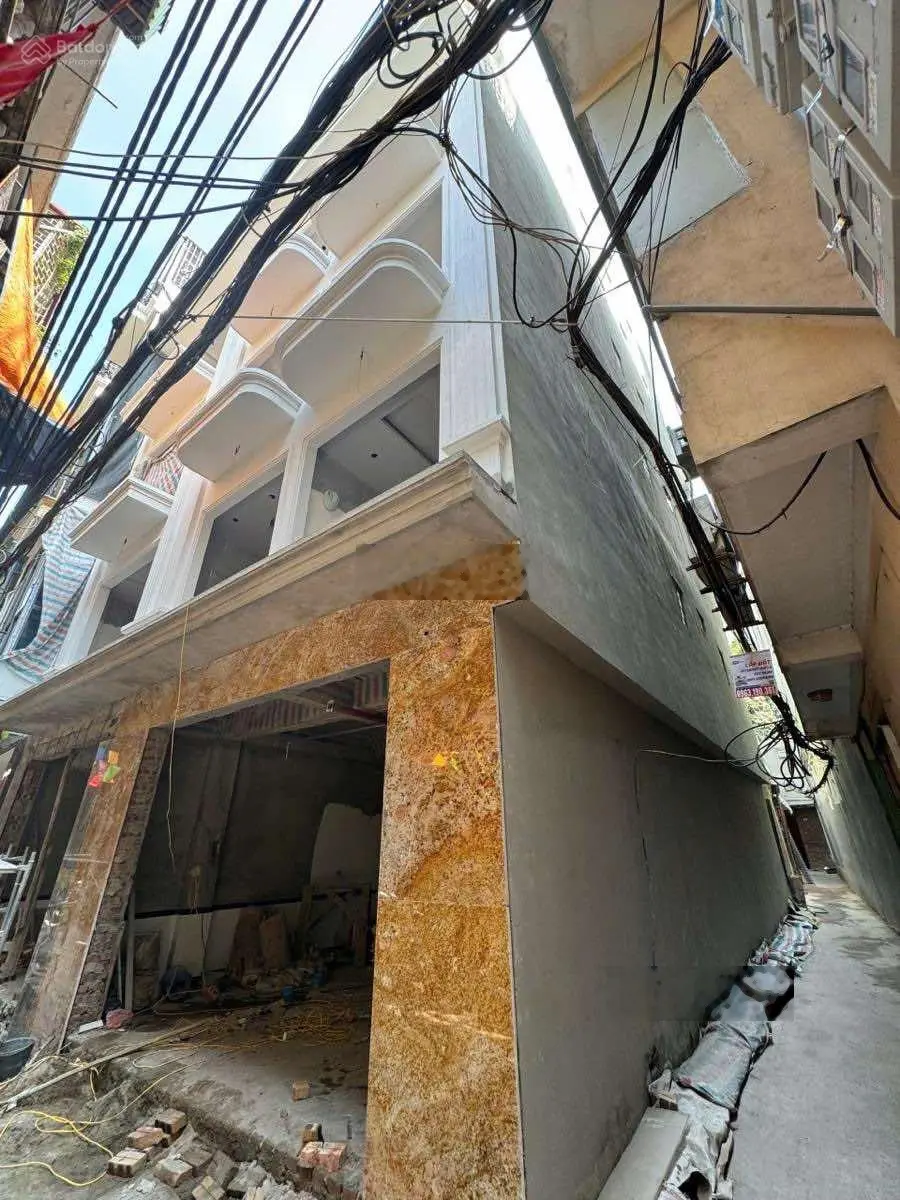 Chính chủ cần bán ! tòa 7 tầng Thụy Khuê, 16 phòng, thang máy nhập khẩu, đầy đủ PCCC.