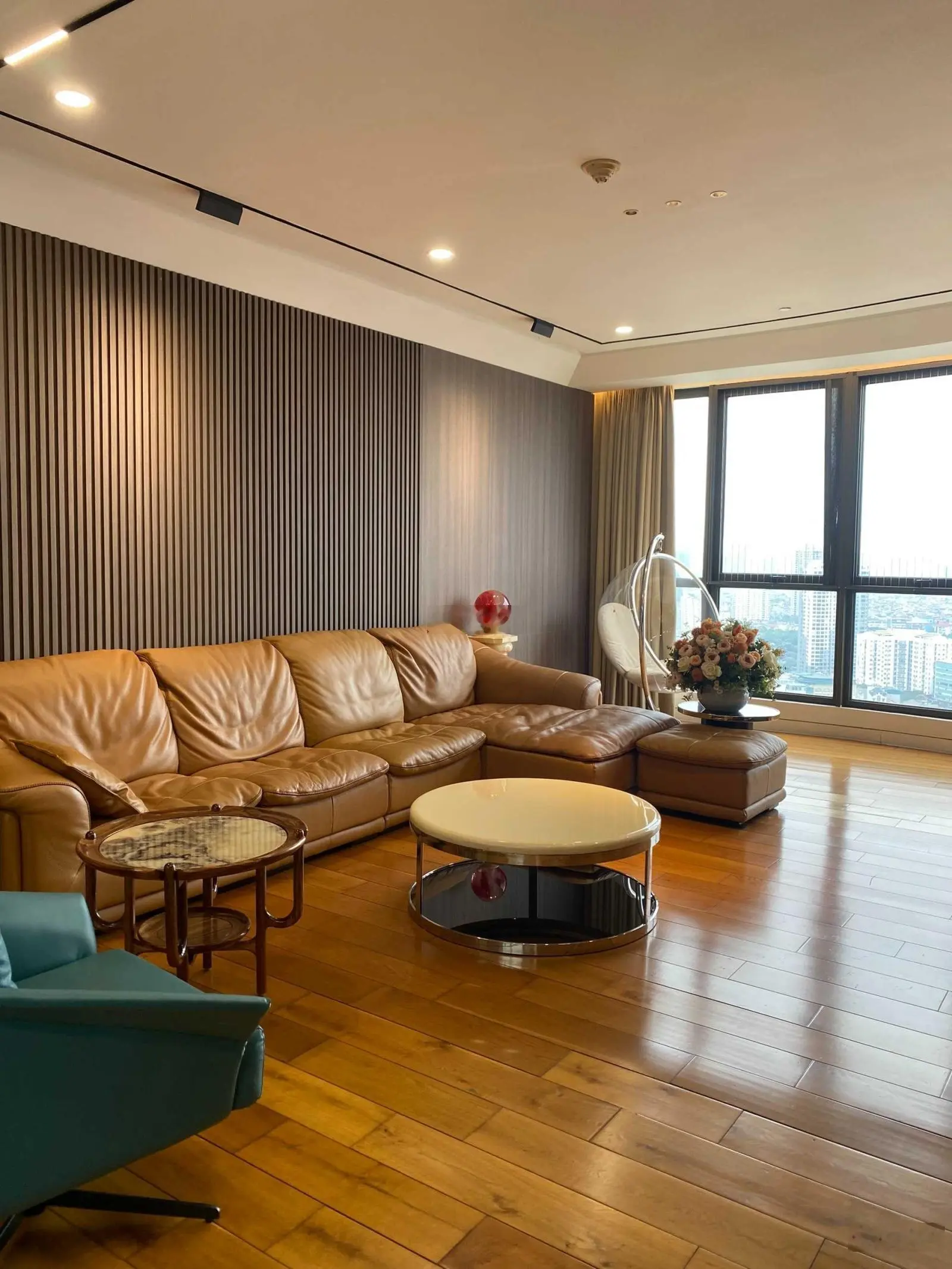 Em bán căn hộ 145m2 chung cư Indochina Plaza - IPH Xuân Thủy, 3PN full nội thất. Chỉ 68 triệu/m2