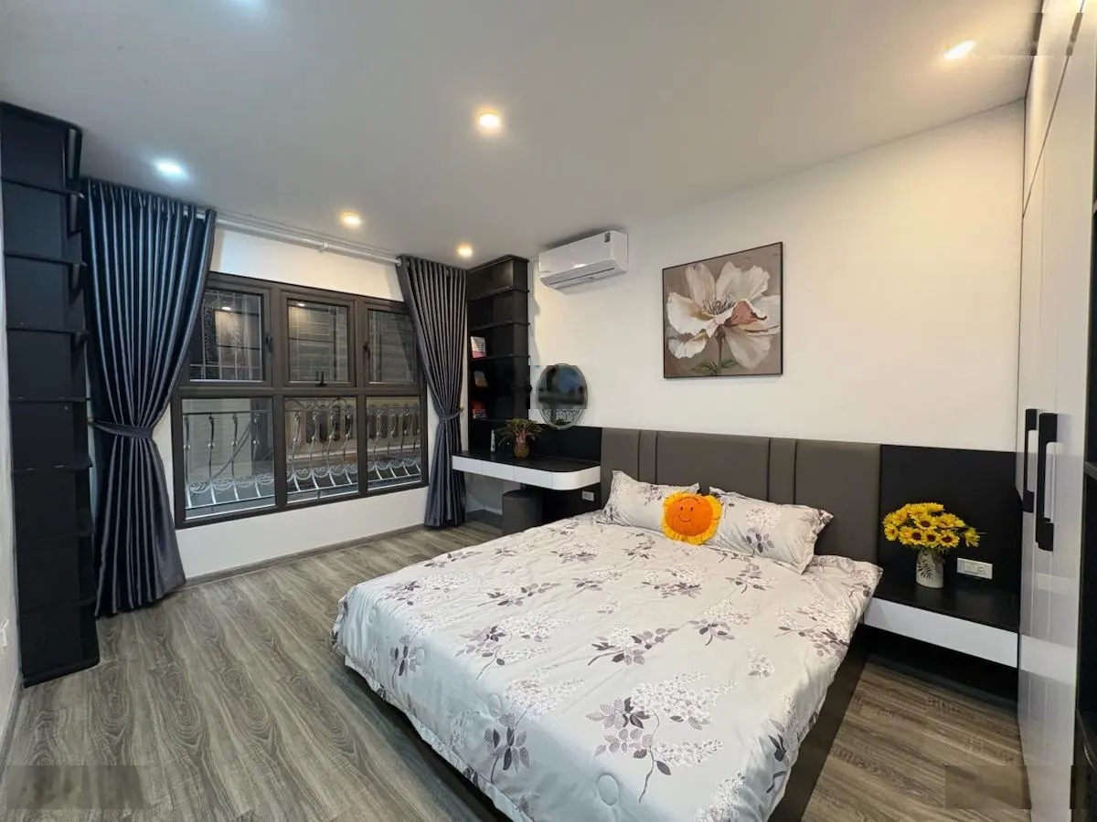 Siêu phẩm Tây Hồ, thang máy full NT, kinh doanh thang máy ô tô. DT 38m2 5T MT 3,5m giá 11,5tỷ có TL