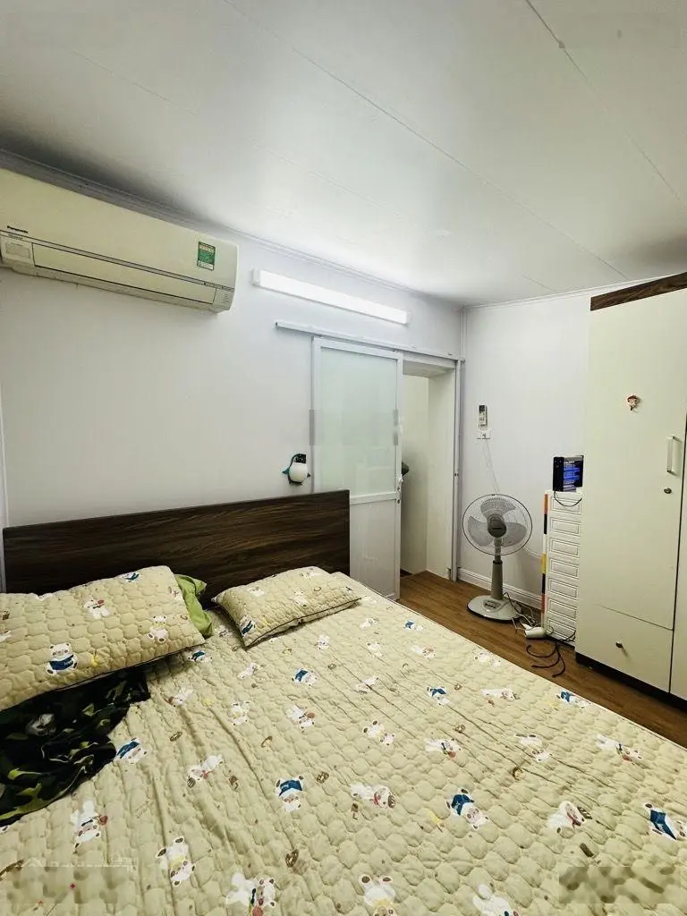 Bán TT Thái Thịnh, Đống Đa, full nội thất, ở VIP, Dt 50m2 giá 2.65 tỷ