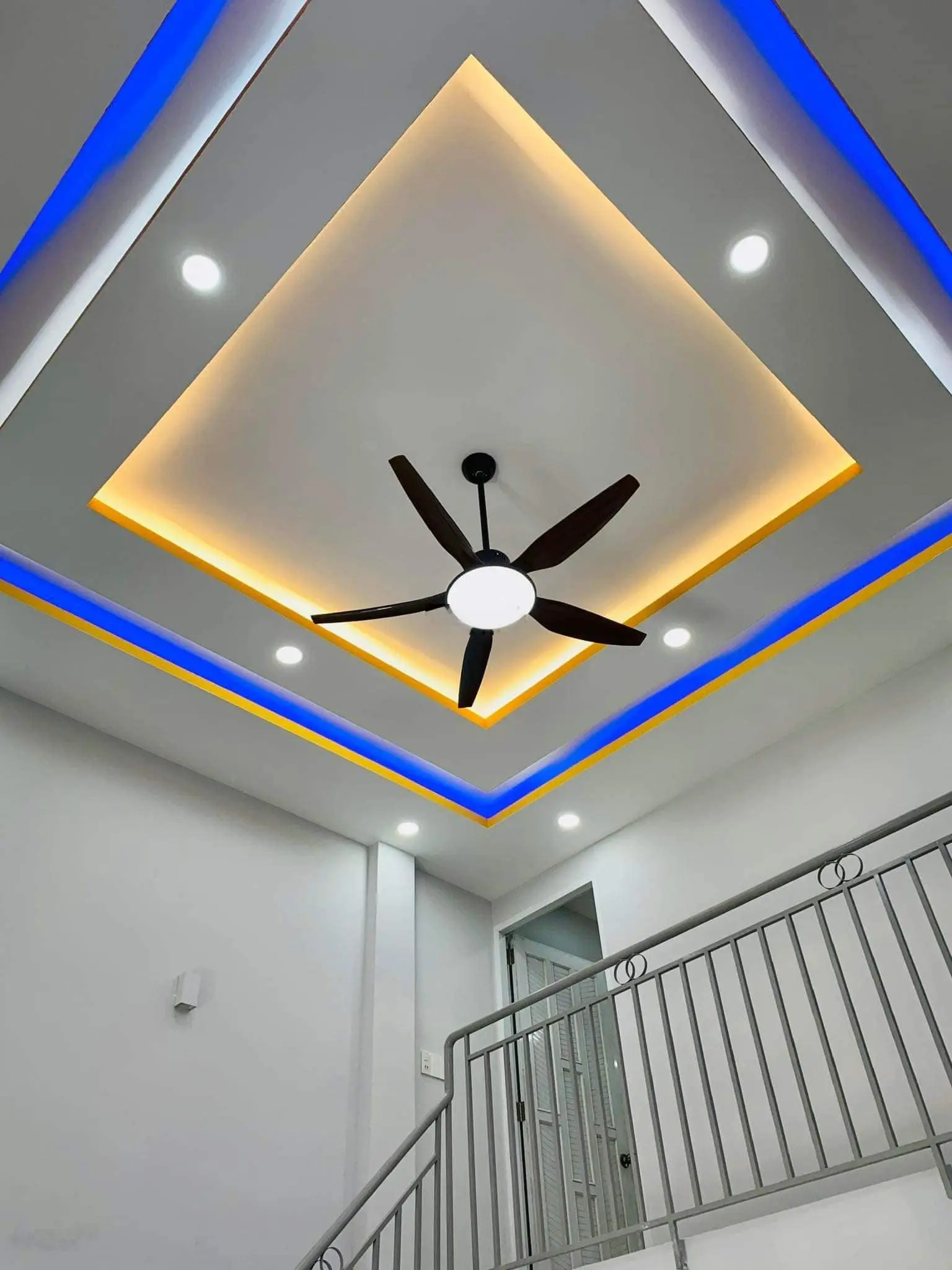 Chính chủ bán nhà cấp 4 DT 80m2 giá 1tỷ450 đường Song Hành gần chợ Tân Hiệp Hóc Môn sổ hồng riêng