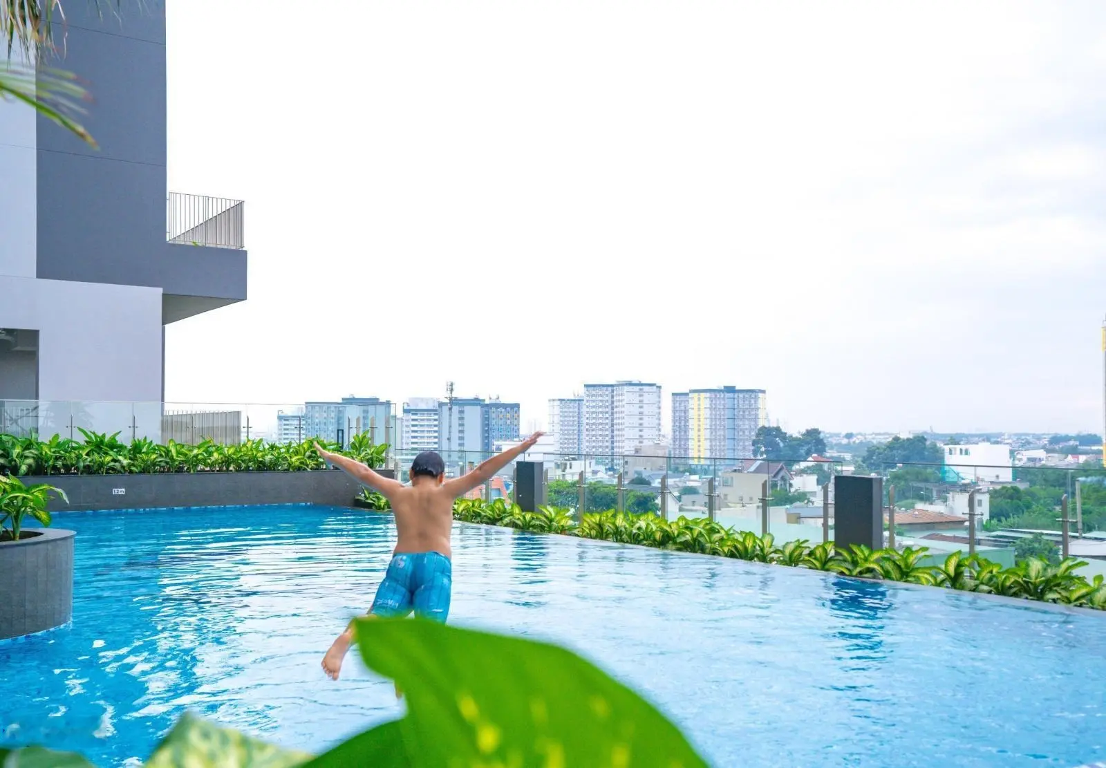 Bán căn hộ 2PN giá 2 chỉ 2 tỷ chung cư HT Pearl, đã có sổ hồng, một căn duy nhất