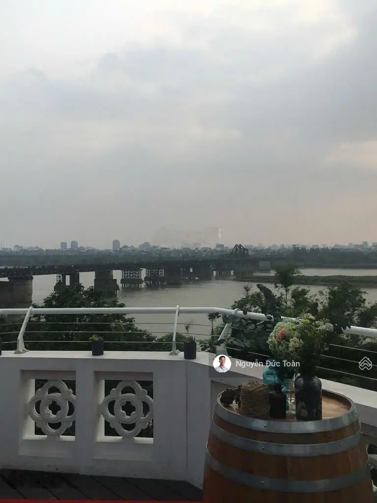 Resort view Sông Hồng thiết kế Đông Dương siêu đẹp, 1329m2 giá 142 tỷ LH: 0985430011