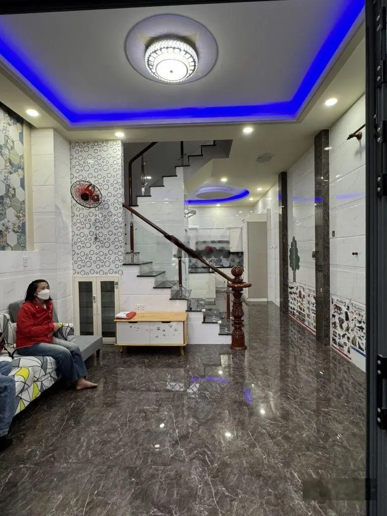 Nhà ngang khủng 7,2m2, phường linh xuân, thủ đức