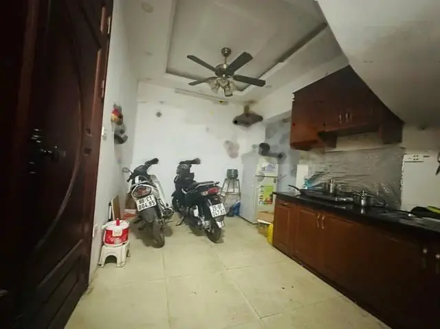 Bán NR tại Kim Ngưu, 4,58 tỷ, 20m2, 4 tầng, hướng Nam, pháp lý đầy đủ