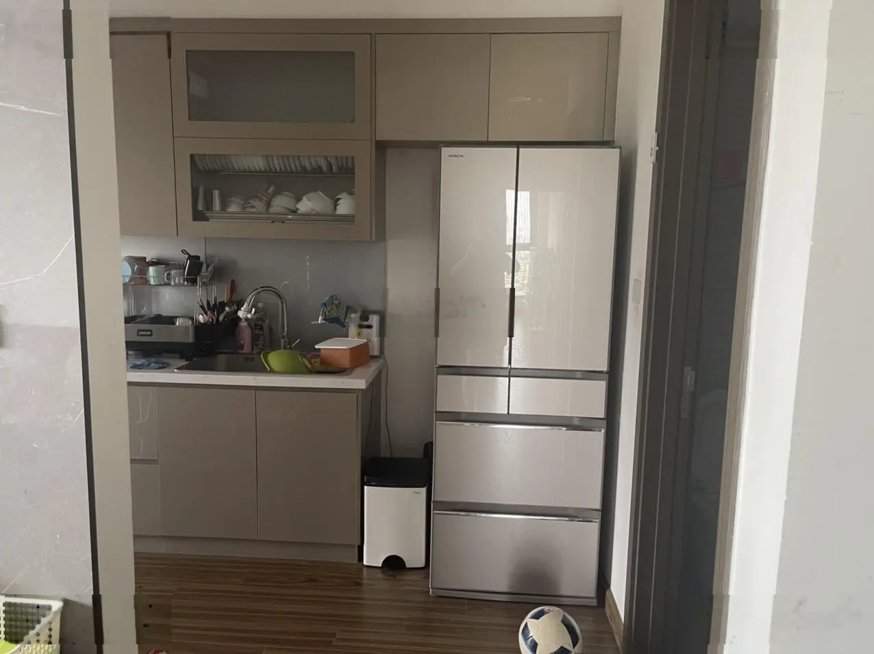 Bán căn góc 3PN 105m2 tòa W2 - đã có sổ đỏ lâu dài. BC view Keangnam. Giá 7.5 tỷ. LH: 0936 031 ***
