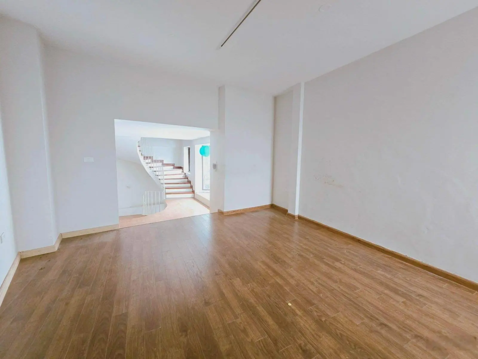 Bán nhà riêng Ngọc Thụy 5 tầng xây chắc chắn, 62m2 an ninh dân trí cao nhỉnh 7 tỷ