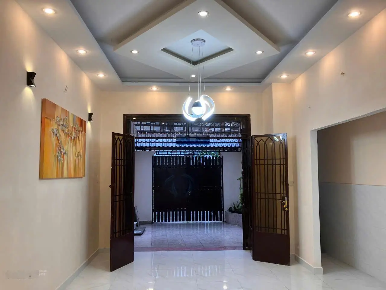 Gấp! Bán nhanh nhà Nguyễn Văn Đậu, HXH, nở hậu, giá 10 tỷ 080 thương lượng. Liên hệ 0906 435 ***