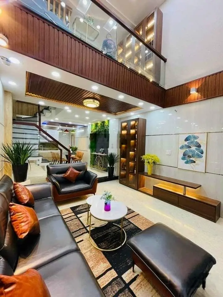 Siêu phẩm nhà MT chủ đang cho thuê 7tr/tháng 75m2, Định Hòa, Thủ Dầu 1, Bình Dương. SHR