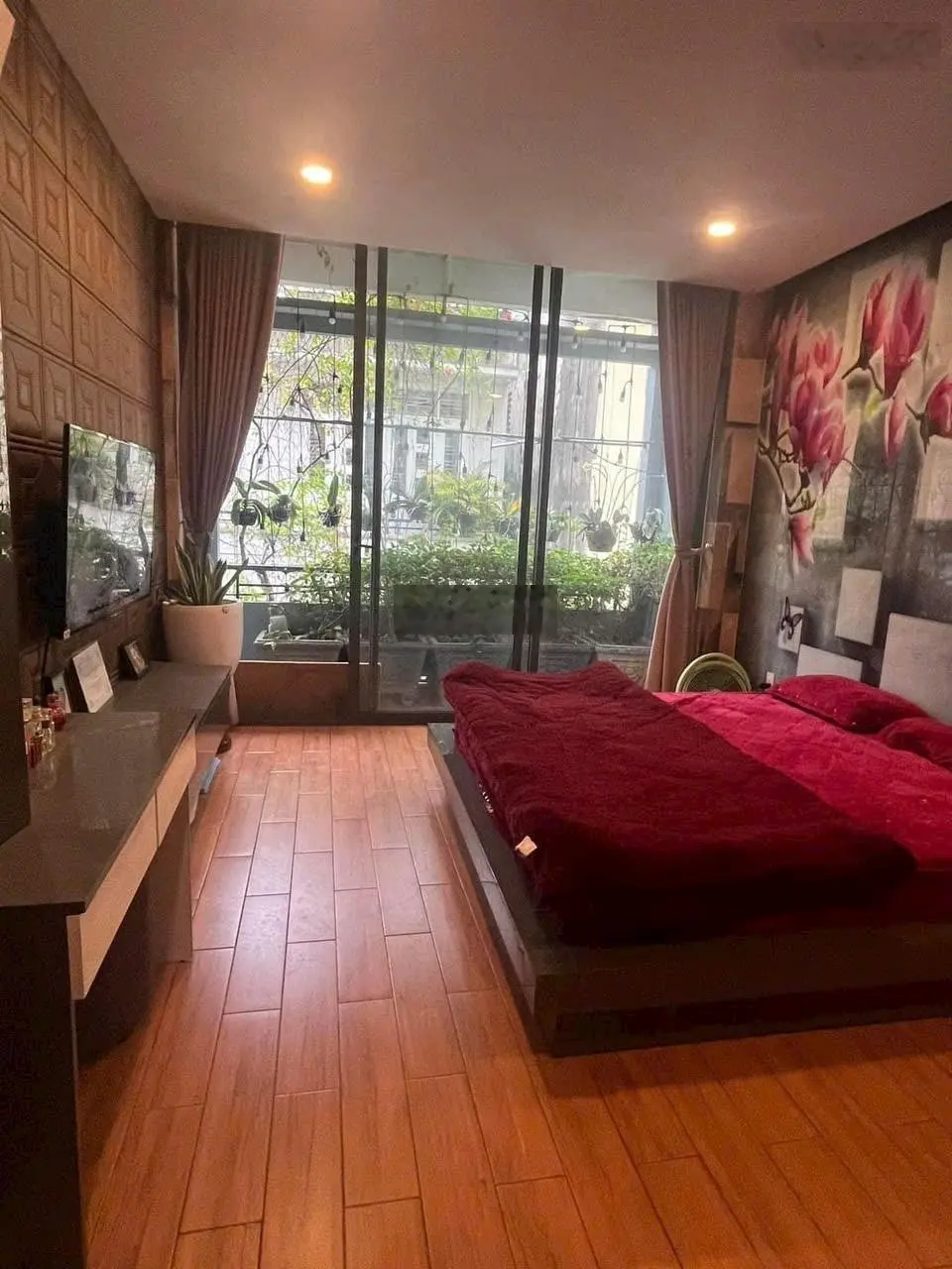 Hai mặt đường 10m 3/2 Q10 (8.4 * 10m) 4 tầng 20 tỷ