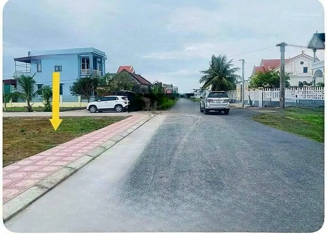 Bán gấp lô đất biển Quất Lâm, Nam Định 89m2 trục chính kinh doanh buôn bán giá rẻ nhất khu