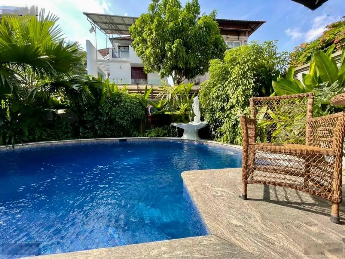 Villa có hồ bơi Nam Thiên 3 Phú Mỹ Hưng 366m2 cần tìm chủ nhân mới trong năm 2024 LH 0969 896 ***