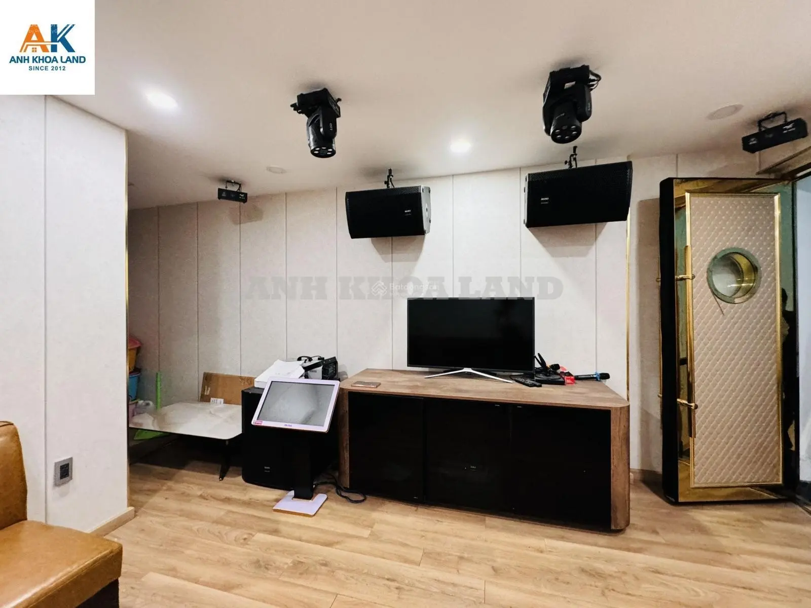 Giảm 1.5tỷ nhà MT kinh doanh ngay Trung Tâm Thủ Đức. Full nội thất cao cấp. Khu VIP, thông thoáng
