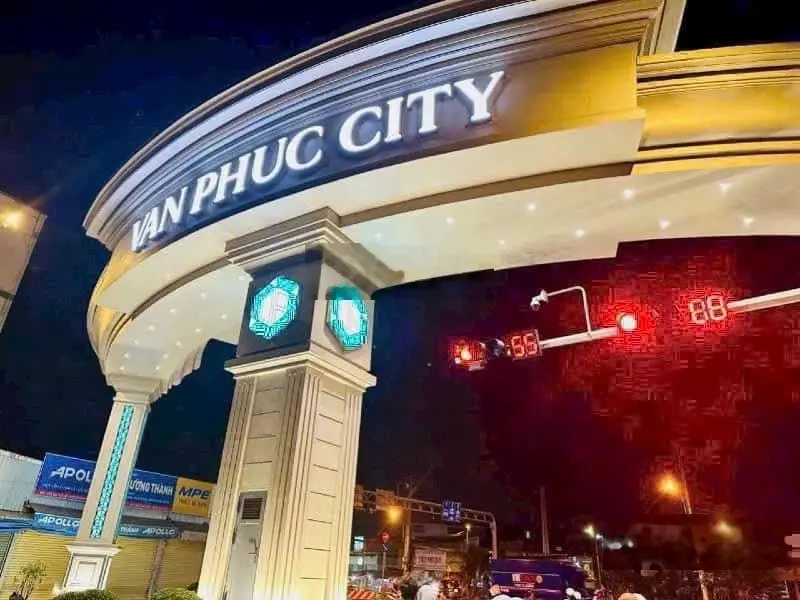 11,3 tỷ nhà 6 tầng có thang máy đường 10 m gần vạn phúc hiệp binh Phước thủ Đức