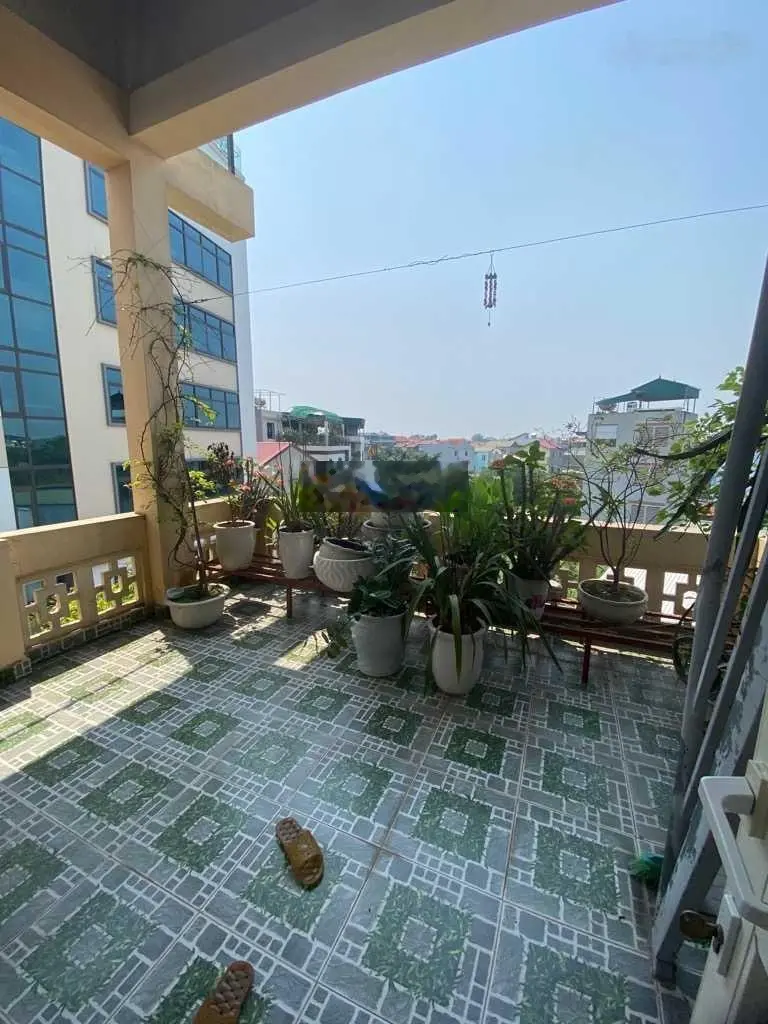 4 Tầng kinh doanh - lô góc 2 MT - TĐC vườn hồ - Long Biên, vị trí đẹp + kinh doanh đỉnh