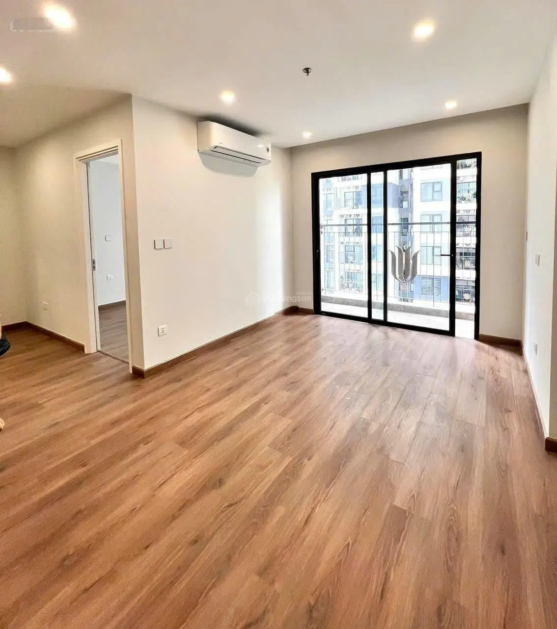 Căn 3 ngủ khu Imperia Smart City sẵn sổ đỏ, view công viên, giá 5,4 tỷ