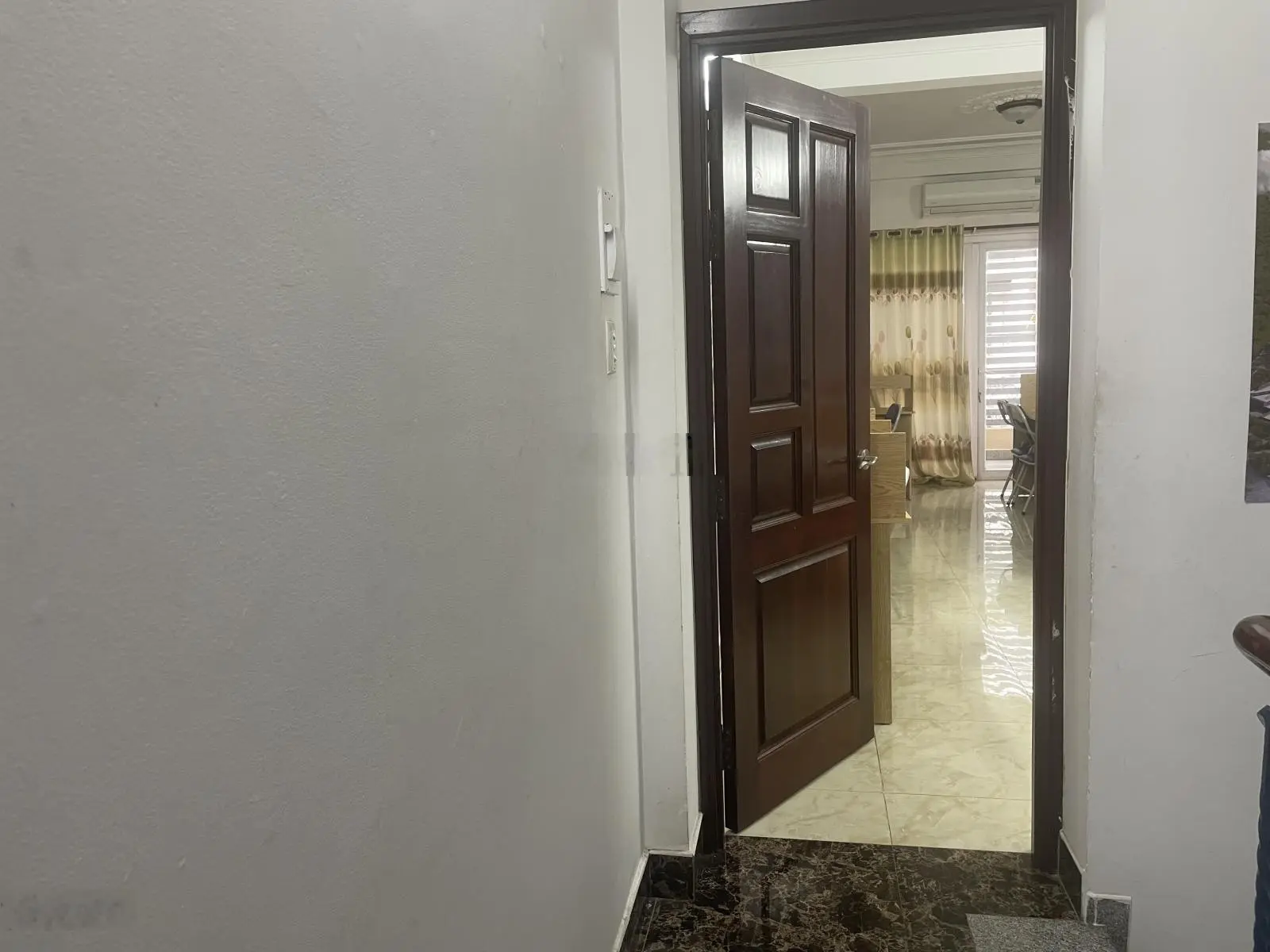 Chính chủ gửi bán nhà Quận 8, DTXD 200m2, đường 13m, sổ hồng riêng