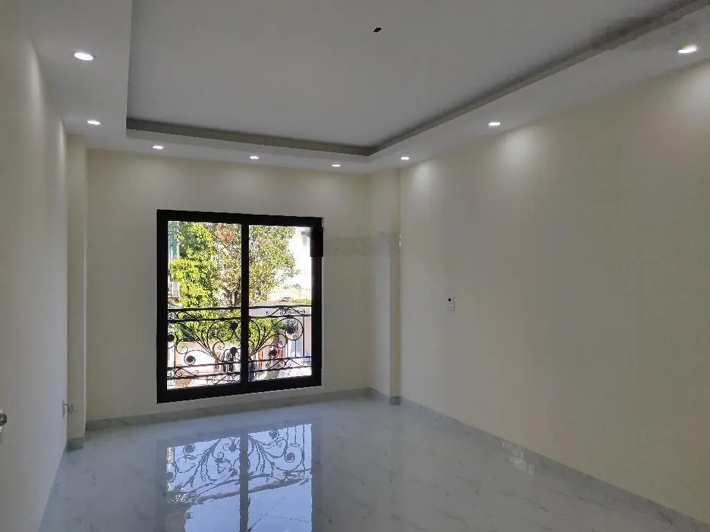 Nhà đẹp, Mới Koong, 2 thoáng Vĩnh Ninh, Thanh Trì, 38m /5 tầng,