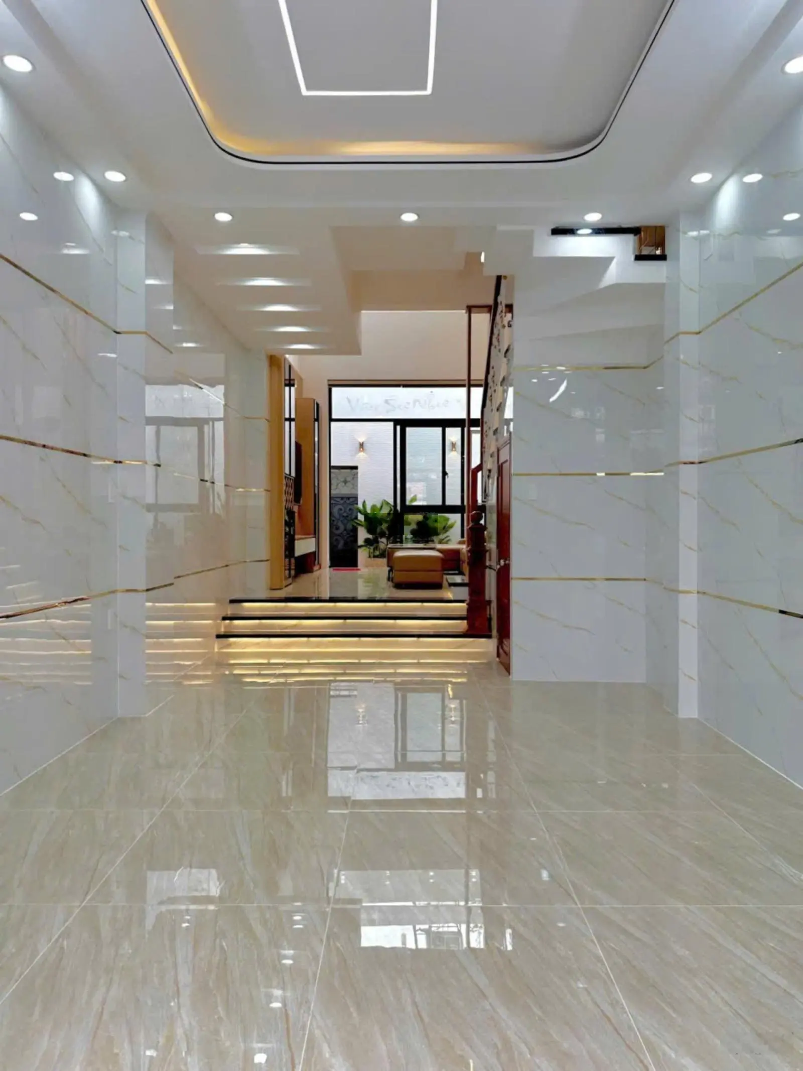 Nhà mới thiết kế sang đường Lê Văn Quới 8tỷ450, hẻm 8m gần Ngã Tư 4 Xã, đúc 5 lầu, nội thất đầy đủ