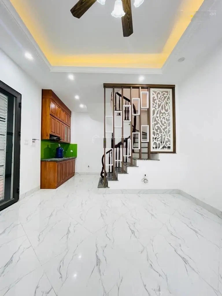 Bán nhà mới toanh tại Phố Phú Lương, Hà Đông với 30m2, 5 tầng, mặt tiền 6,7m, 4,25 tỷ