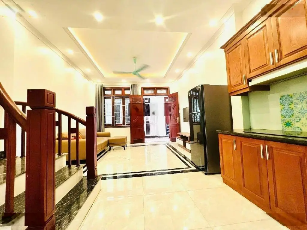 Bán gấp nhà riêng tại đường Tư Đình, Long Biên, Hà Nội giá ưu đãi 5,795tỷ , 165,5m2