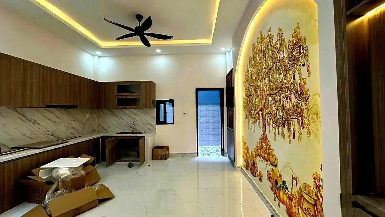 Nhà mới xây đẹp 2,3x tỷ khu công nghiệp cầu tràm cần đước, cách chợ bình chánh 5km. gần five star
