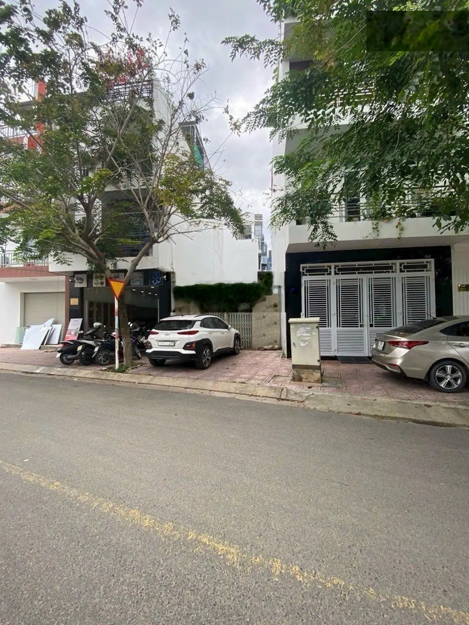 Bán lô đất mặt tiền 8E KĐT Lê Hồng Phong 2. 82.5m2 Giá tốt chỉ 4 tỷ