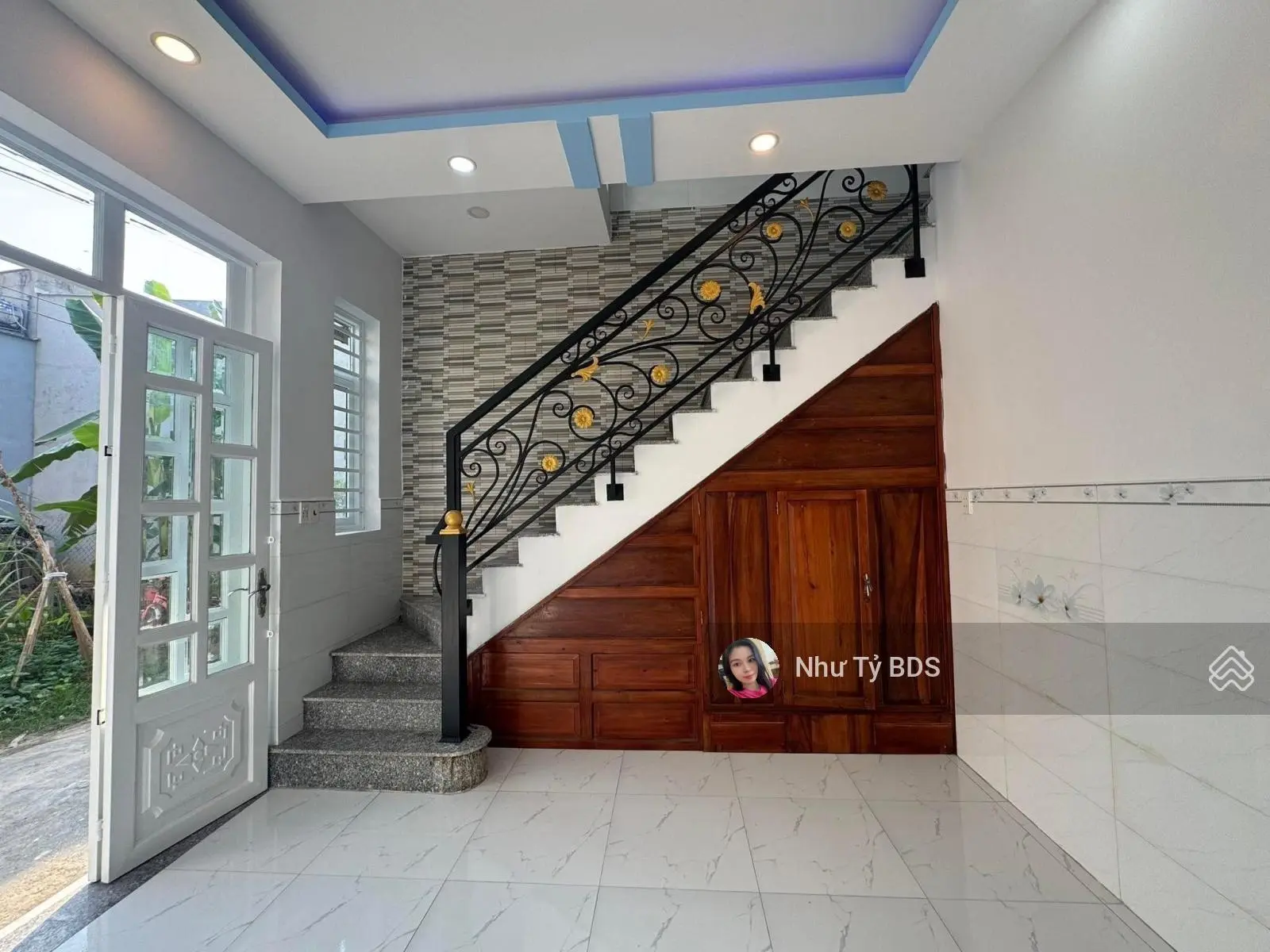 Nhà 1 trệt 1 lầu 3pn 2wc Ấp Mới 1 Mỹ Hạnh Nam giá chỉ 690tr