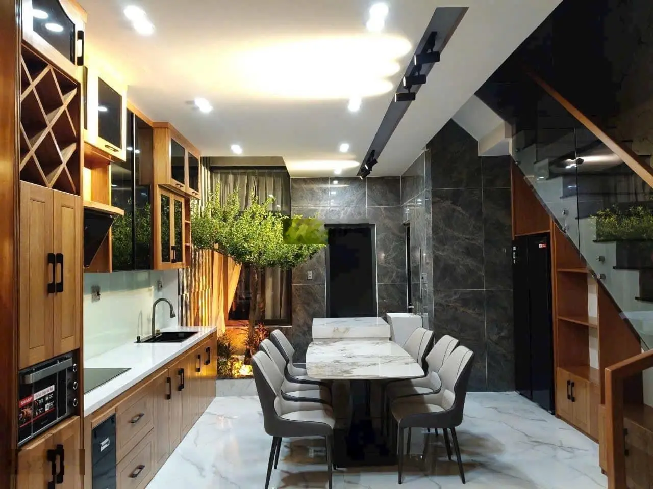 Cần bán nhà 3 tầng khu sinh thái Hoà Xuân, Cẩm Lệ, Đà Nẵng