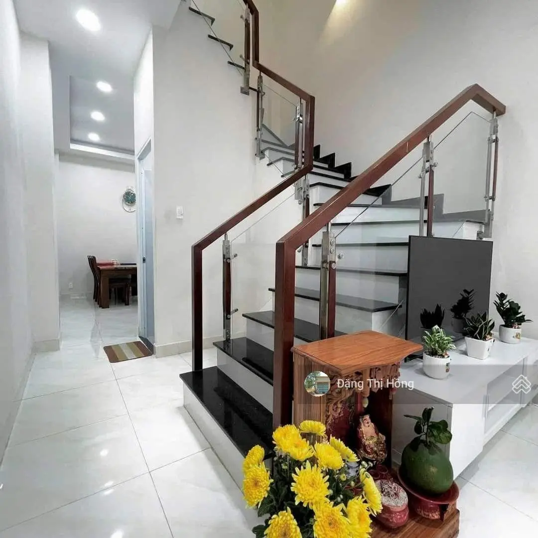 Nhà bán gấp xã Tân Kiên ngay sát Quốc Lộ 50, đường Tân Liêm 65m2, 1T1L 3PN sổ sẵn sang tên ngay