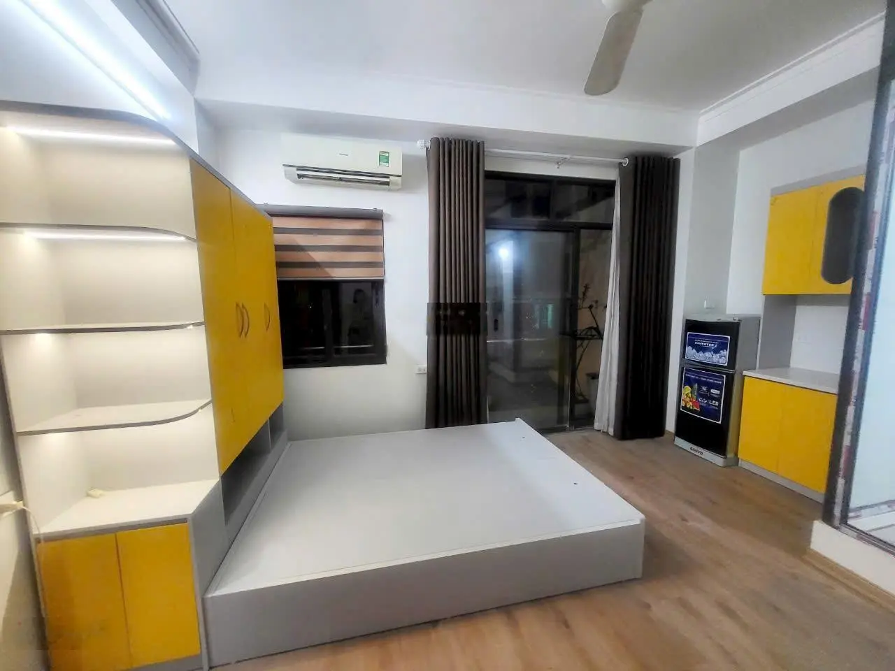 Bán nhà Triều Khúc mặt ngõ, 2 ôtô tránh nhau. DT 43m2 xây 5 tầng cho thuê dòng tiền. LH 0973 577 ***