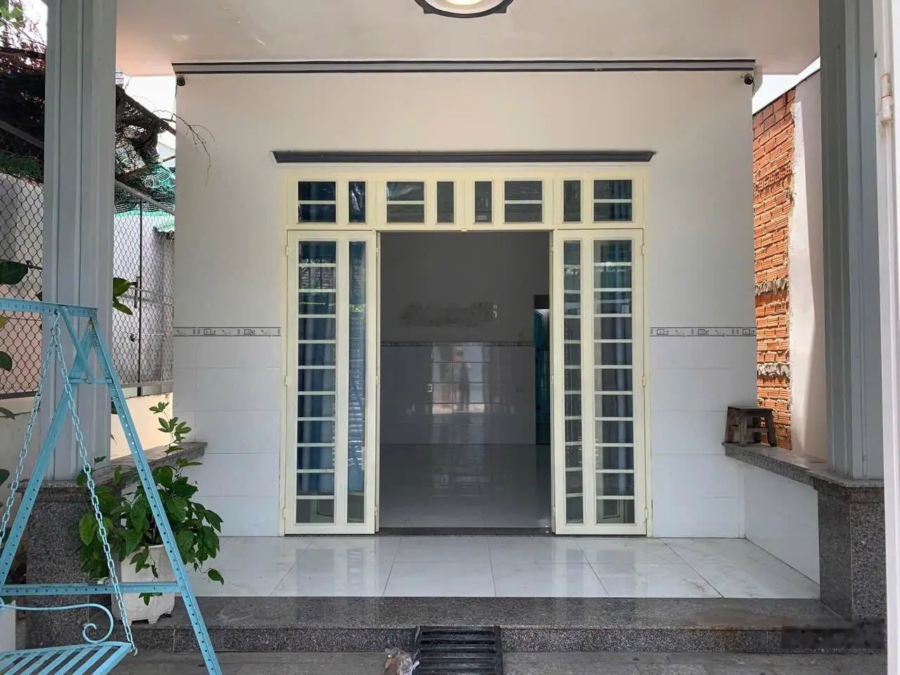 Bán nhà Vĩnh Hải Nha Trang hẻm Phước Huệ giá 2,4 tỷ LH 0793 650 ***