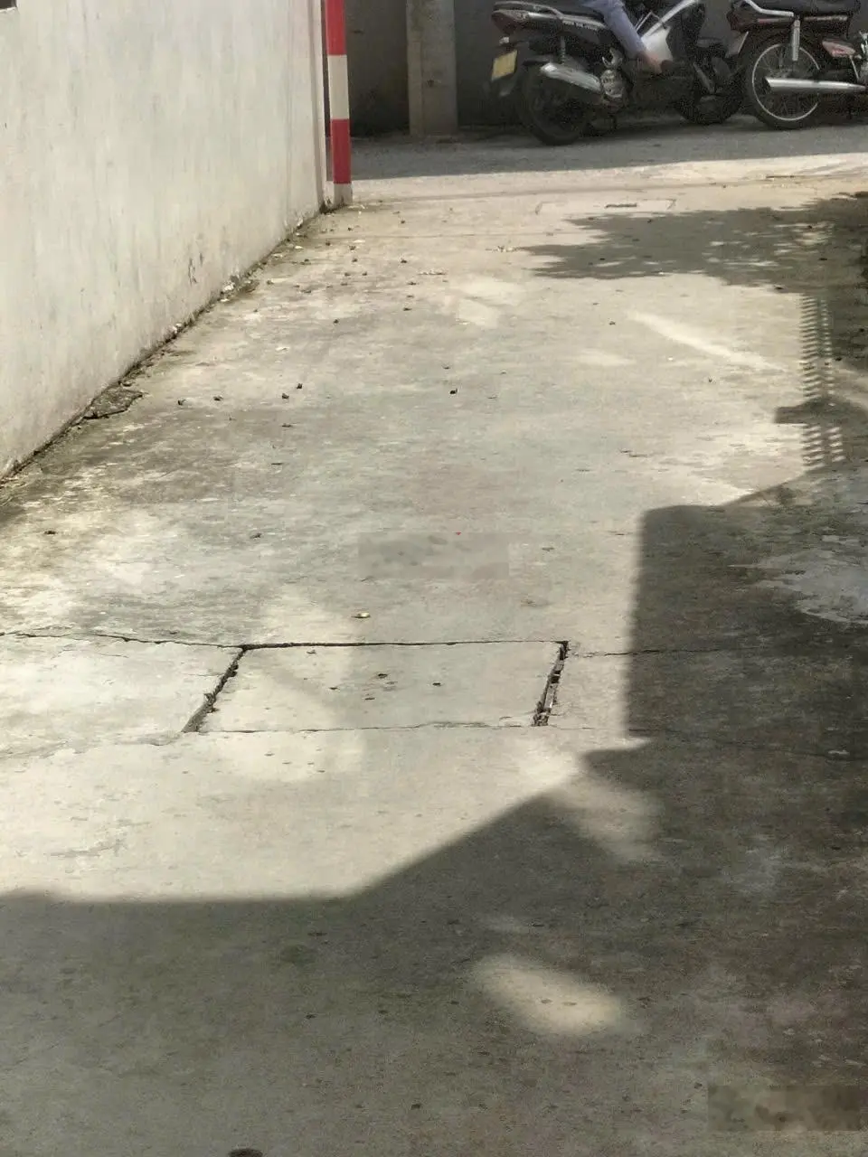 Hiếm! Cần bán mảnh đất Đông Dư Gia Lâm ô tô vào đất DT 33m2 giá 3,05 tỷ