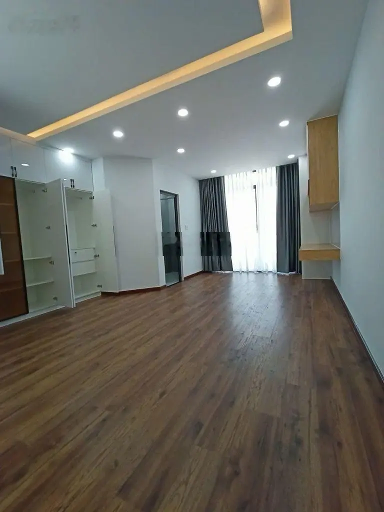 Chính chủ cần bán nhà Đ Nguyễn Thị Thập Q7 hẻm xe hơi ngủ trong nhà gần chợ Tân Mỹ