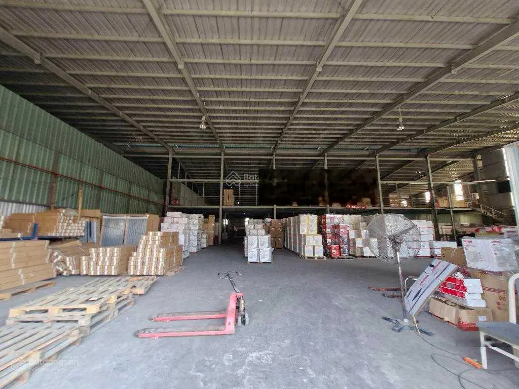 Kho bãi, xưởng sản xuất gần Linh Xuân, hơn 6.500m2, có thể đầu tư dự án, dòng tiền 250tr/tháng