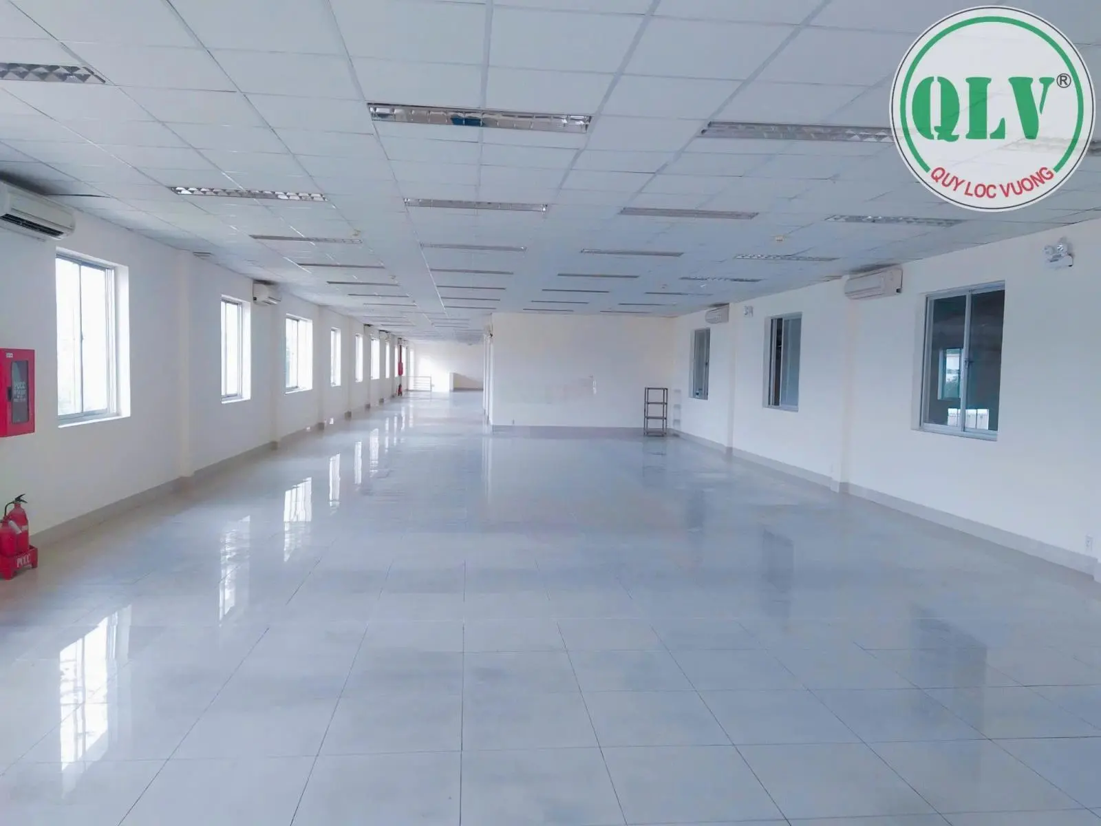 Bán nhà xưởng DT: 24.560m2, Xưởng 7.000m2, trong KCN Nhơn Trạch, Đồng Nai.