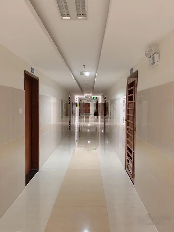 Bán 68m2-2pn -2wc tại Era giá 2 tỷ 250, sổ hồng, ít nội thất. Lh 0966 733 ***