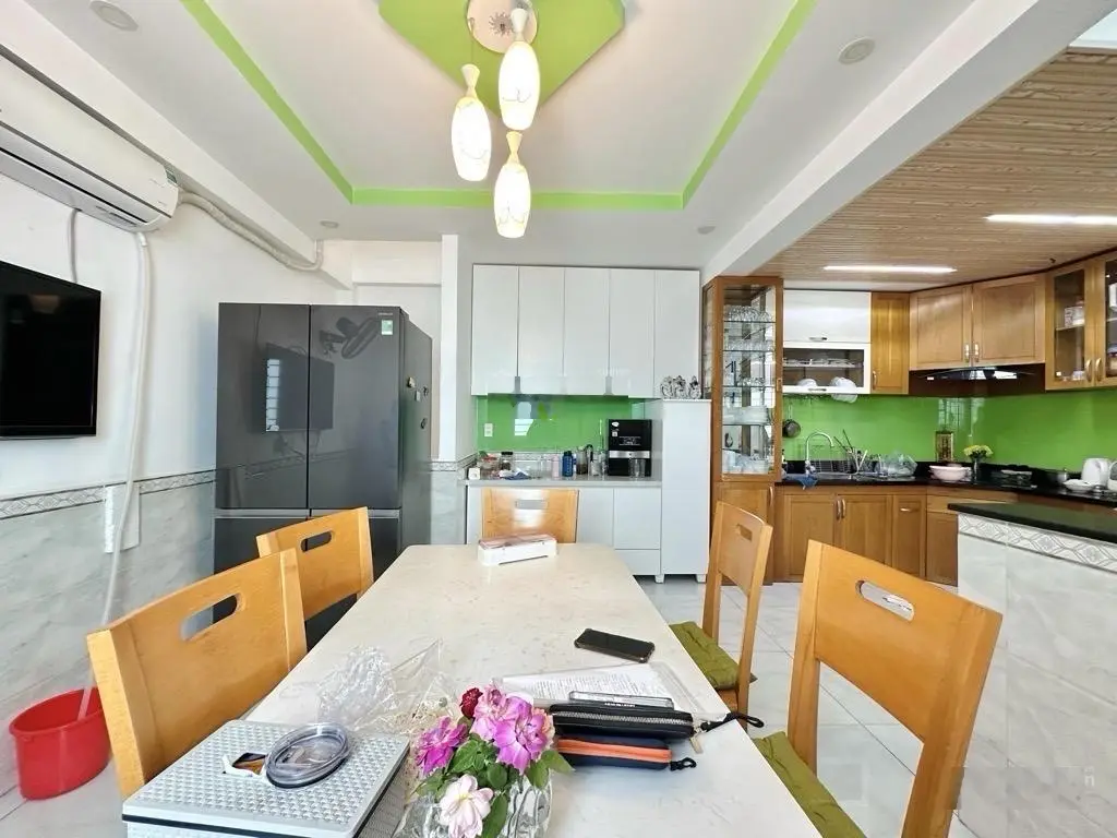 Bán nhà Tôn Thất Thuyết Quận 4 - 5 Tầng - 54m2 - 5 tỷ nhỉnh - hẻm 5m - tiện kinh doanh