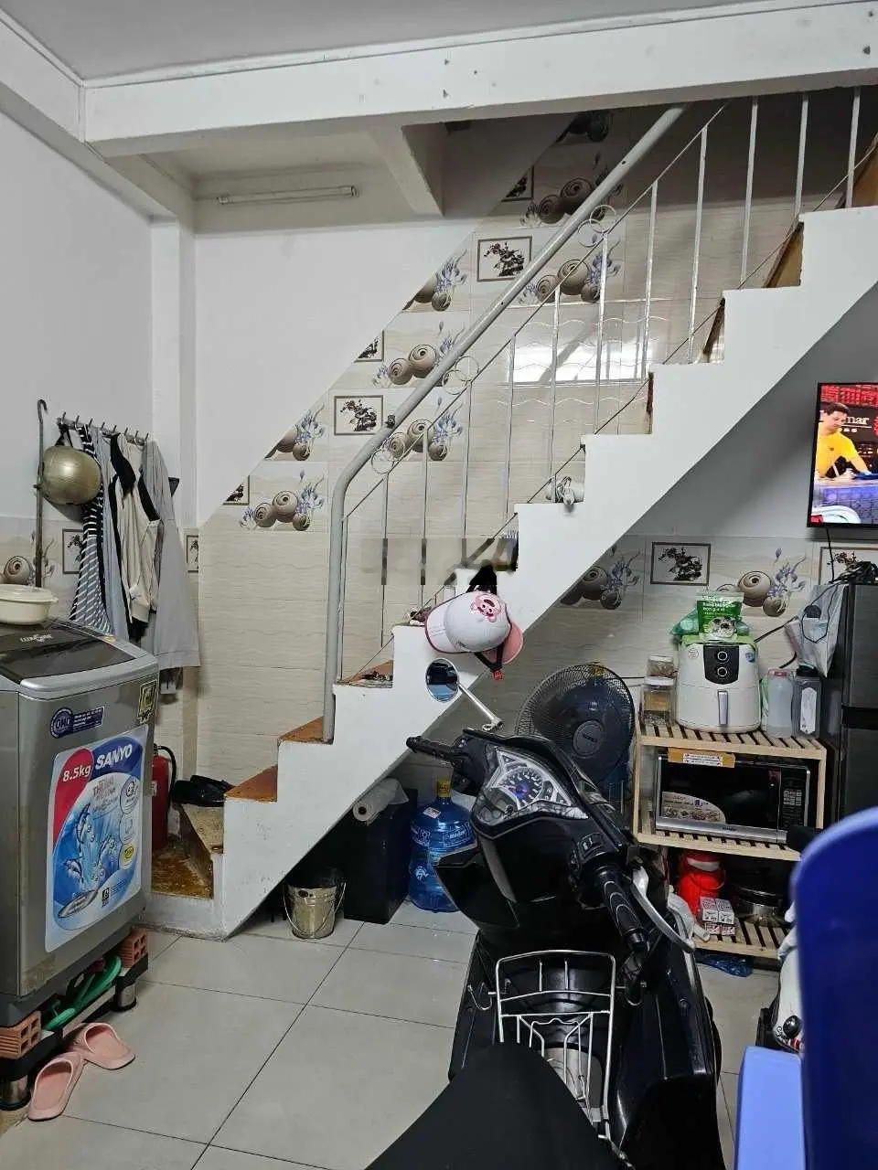 Giá chưa 3 tỷ nhà MT căn góc ở và KD Lạc Long Quân P5 Q11