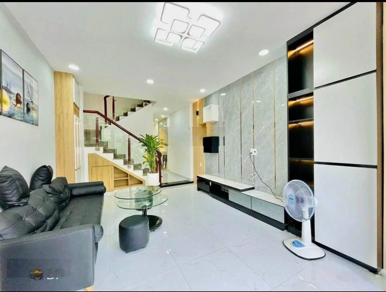 Chủ gửi bán nhà HXH đường Chu Văn An, P12, Bình Thạnh, 44m2, gần trường đại học, SHR, 2 tỷ 1