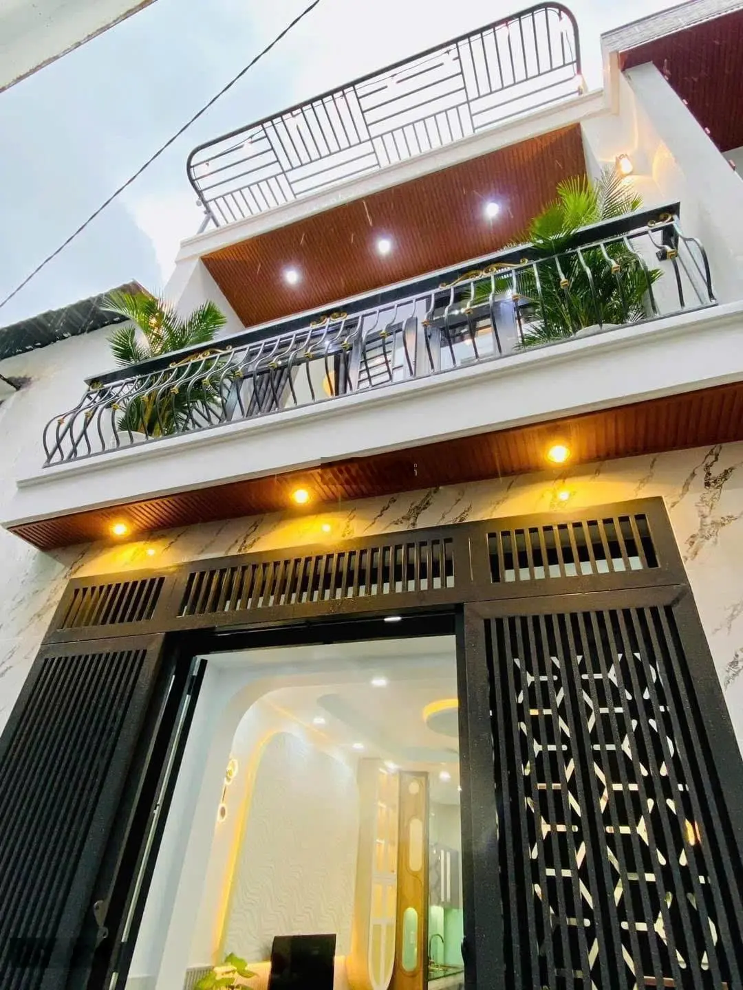 Dọn về quê cần bán nhà Quận Bình Thạnh hẻm số 109 Nguyễn Thượng Hiền. Giá 3tỷ080TR, DT 41m2