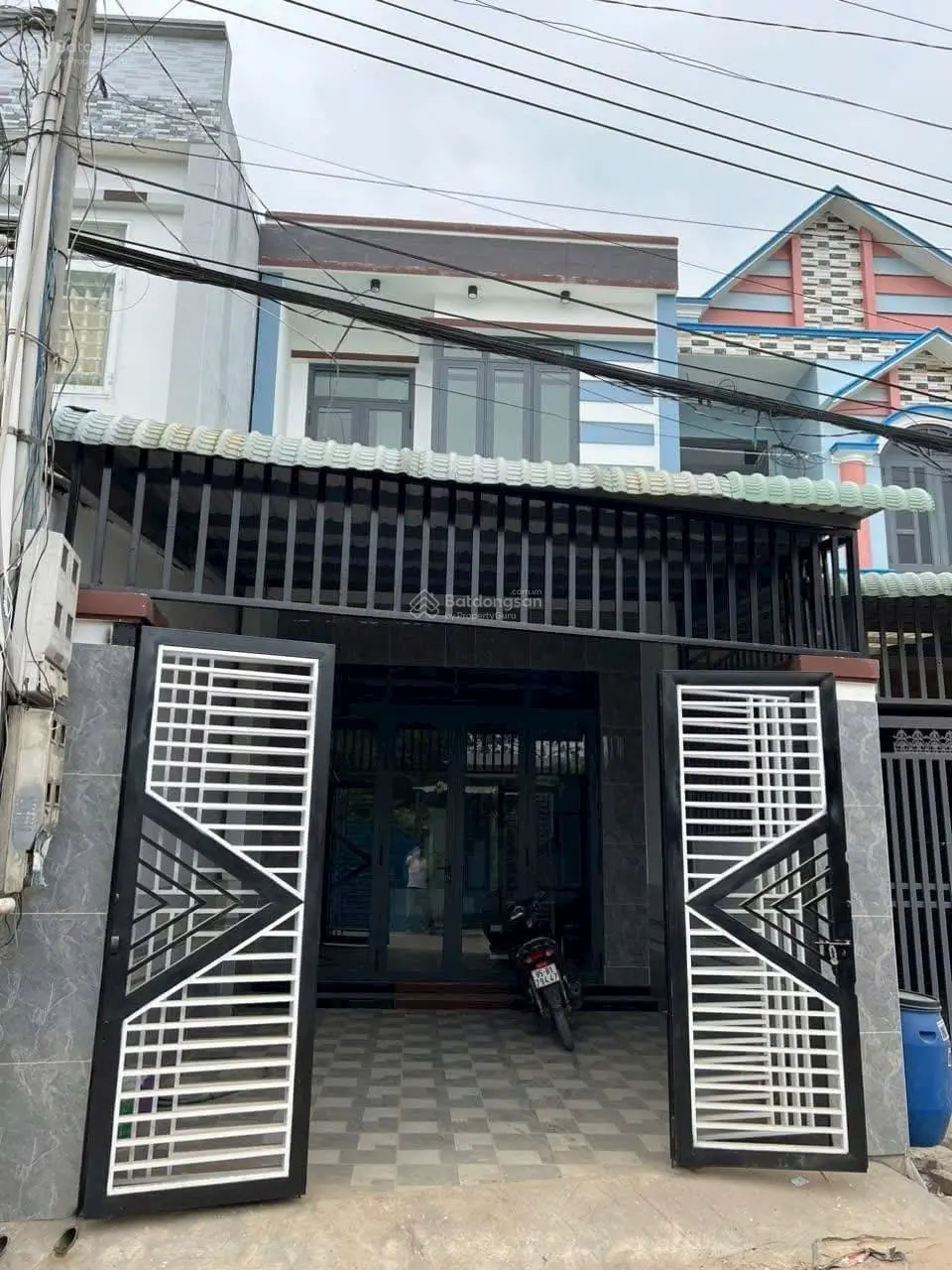 Nhà sổ riêng mặt đường Bình Chuẩn 63 DT 64m2 cách chợ Phước Long B 500m đường rộng buôn bán tốt