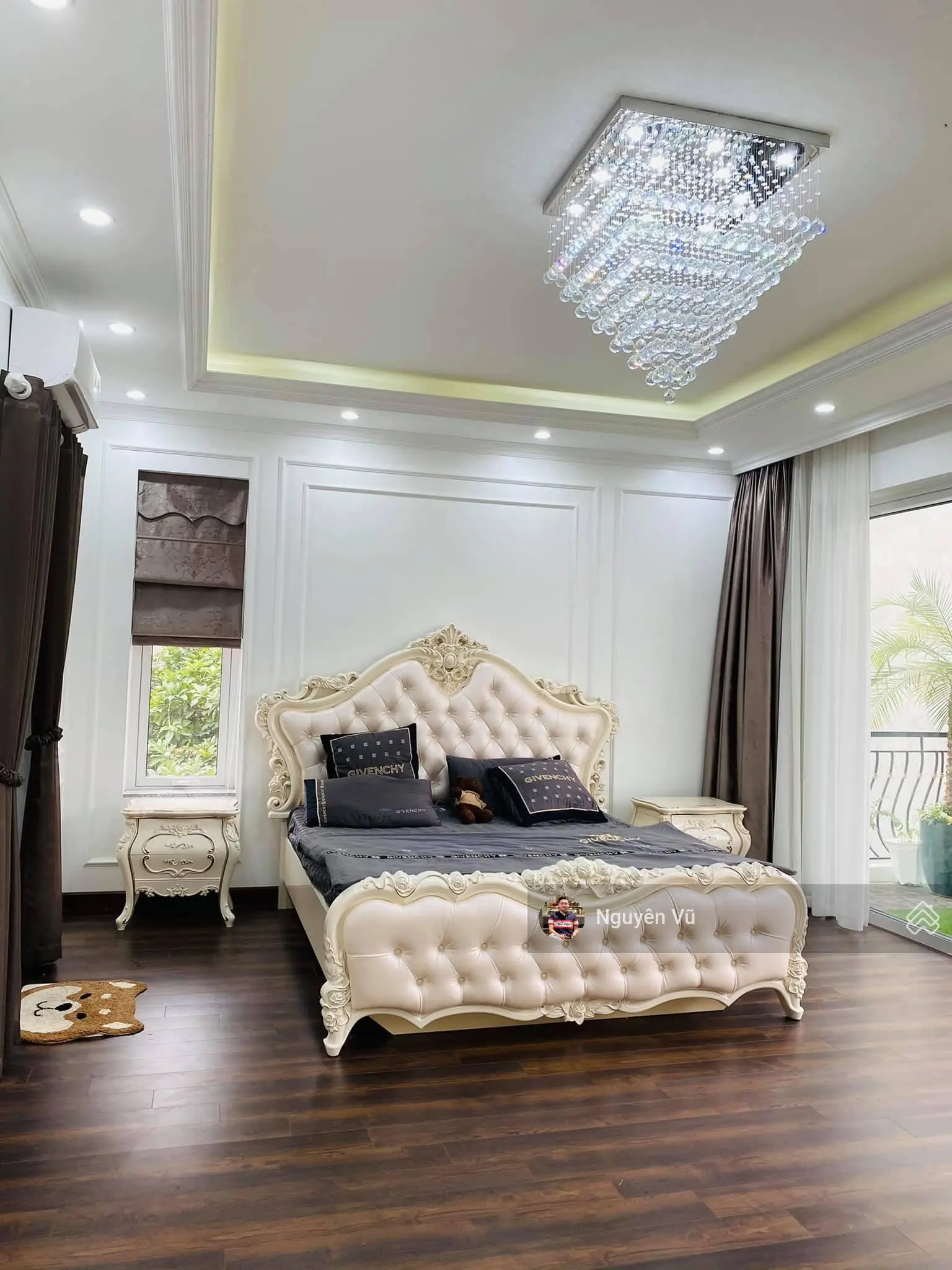 Biệt thự sân vườn đẳng cấp - đường Lý Thường Kiệt - DT: 11 x 35m - hầm 4 lầu căn góc, giá: 68 tỷ