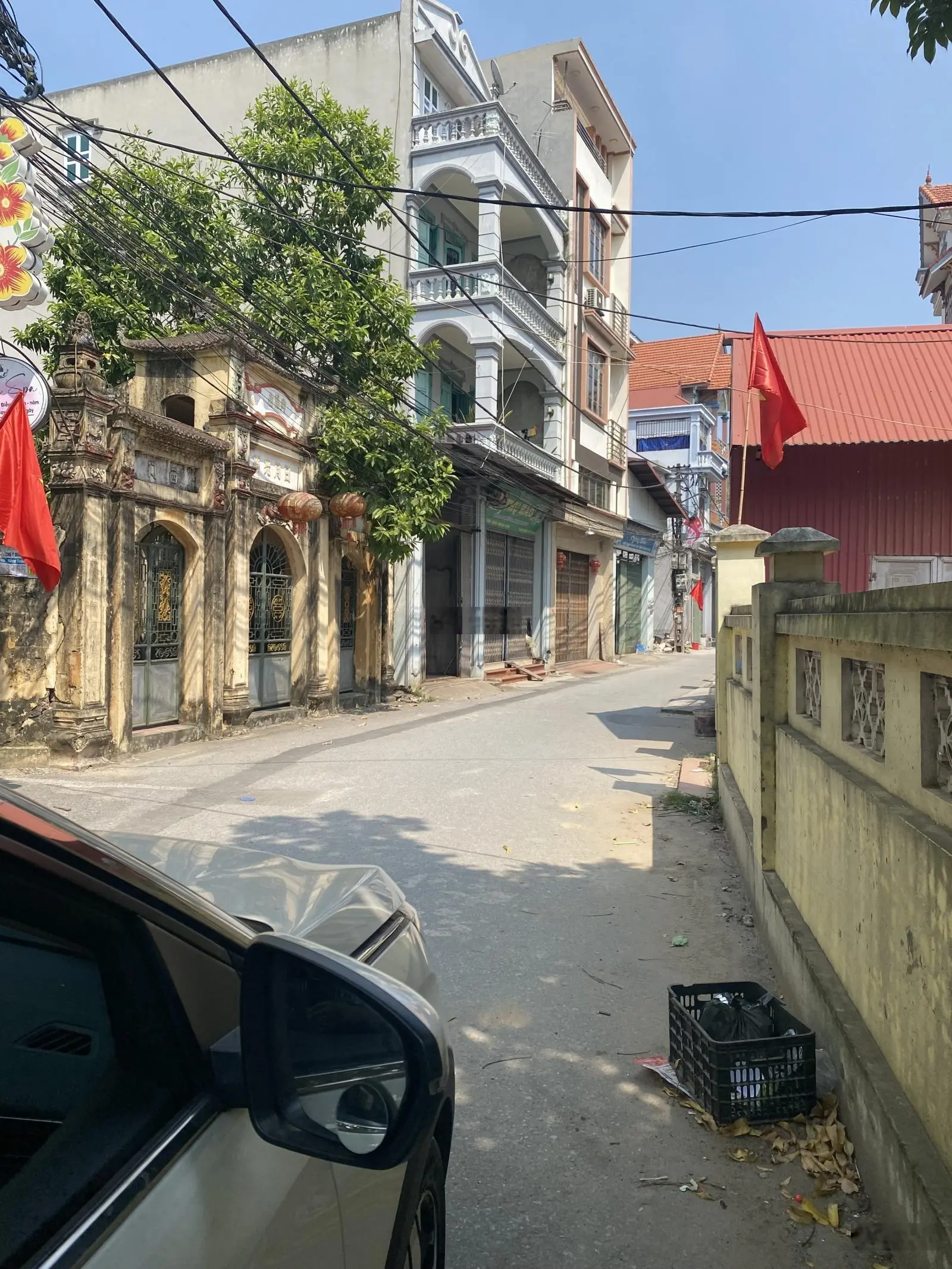 Cần bán 80m trục chinh kinh doanh