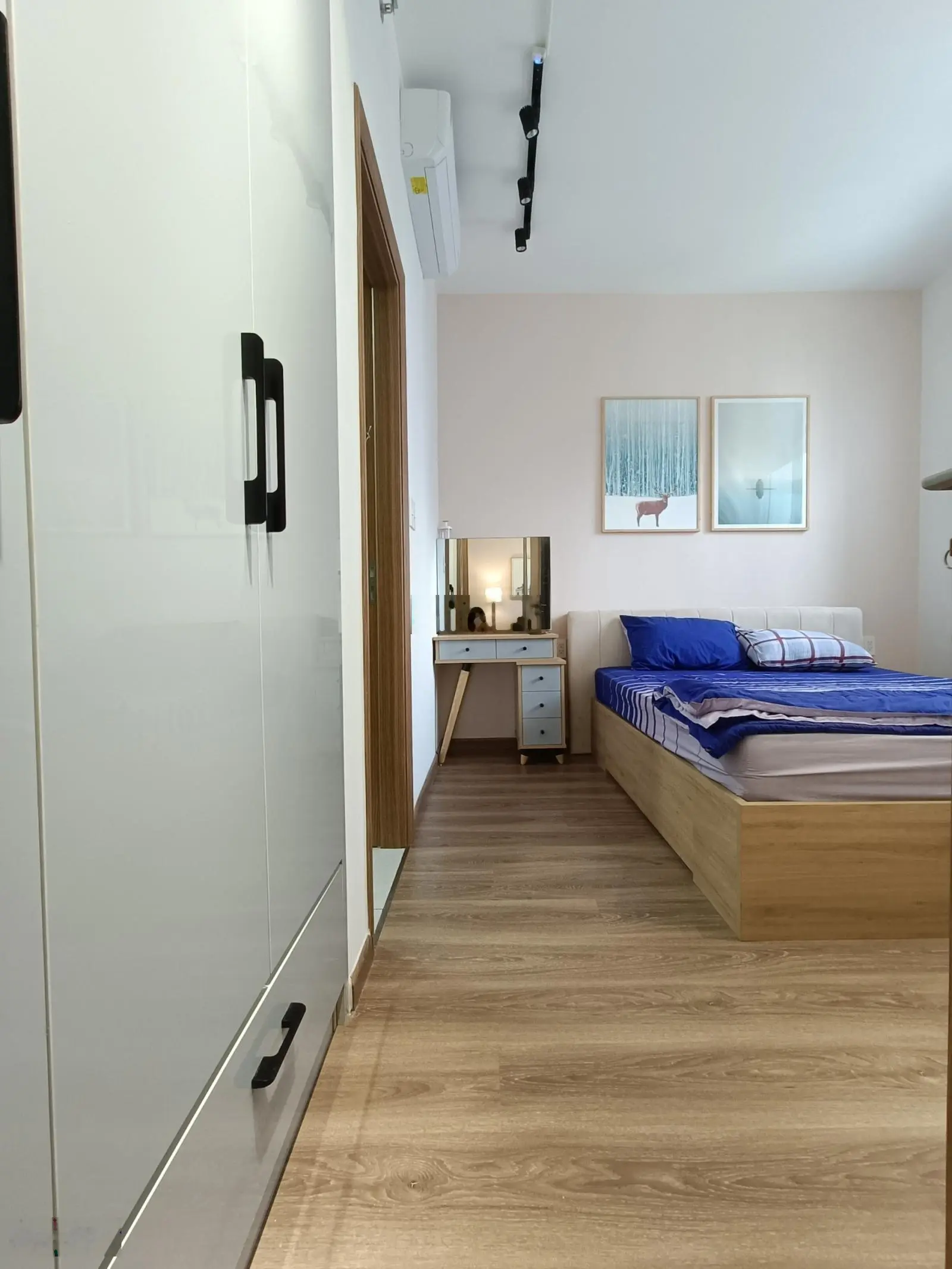 Bán căn hộ vị trí đẹp tầng 12 ban công hướng Đông tại The Habitat Bình Dương. LH 0909 901 ***