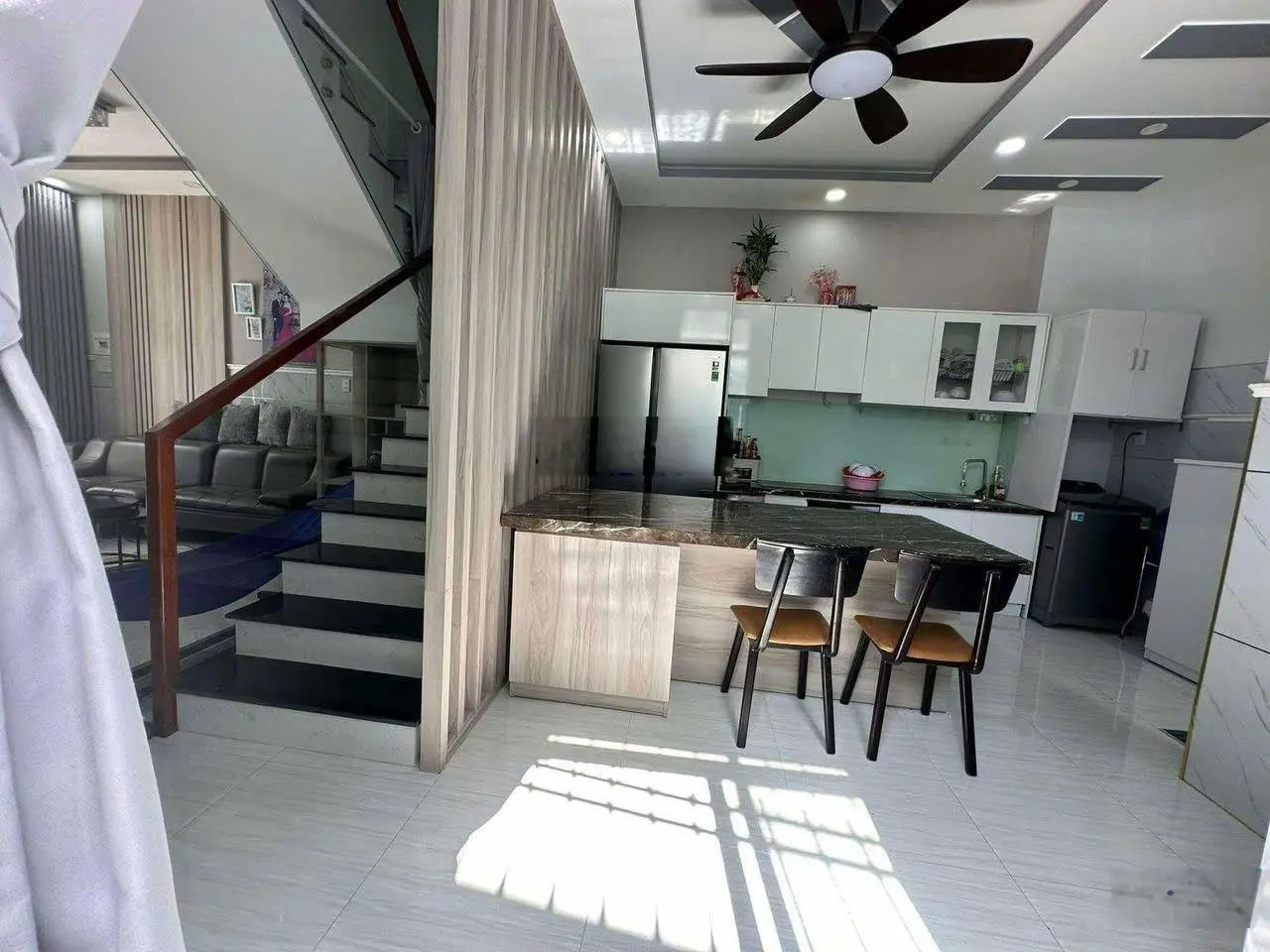 Nhà góc 3 tầng đường lý phục mang - dt 58,7m2 chỉ 4 tỷ 250 Diện tích: 58.7m ( nở hậu ) 0799299219