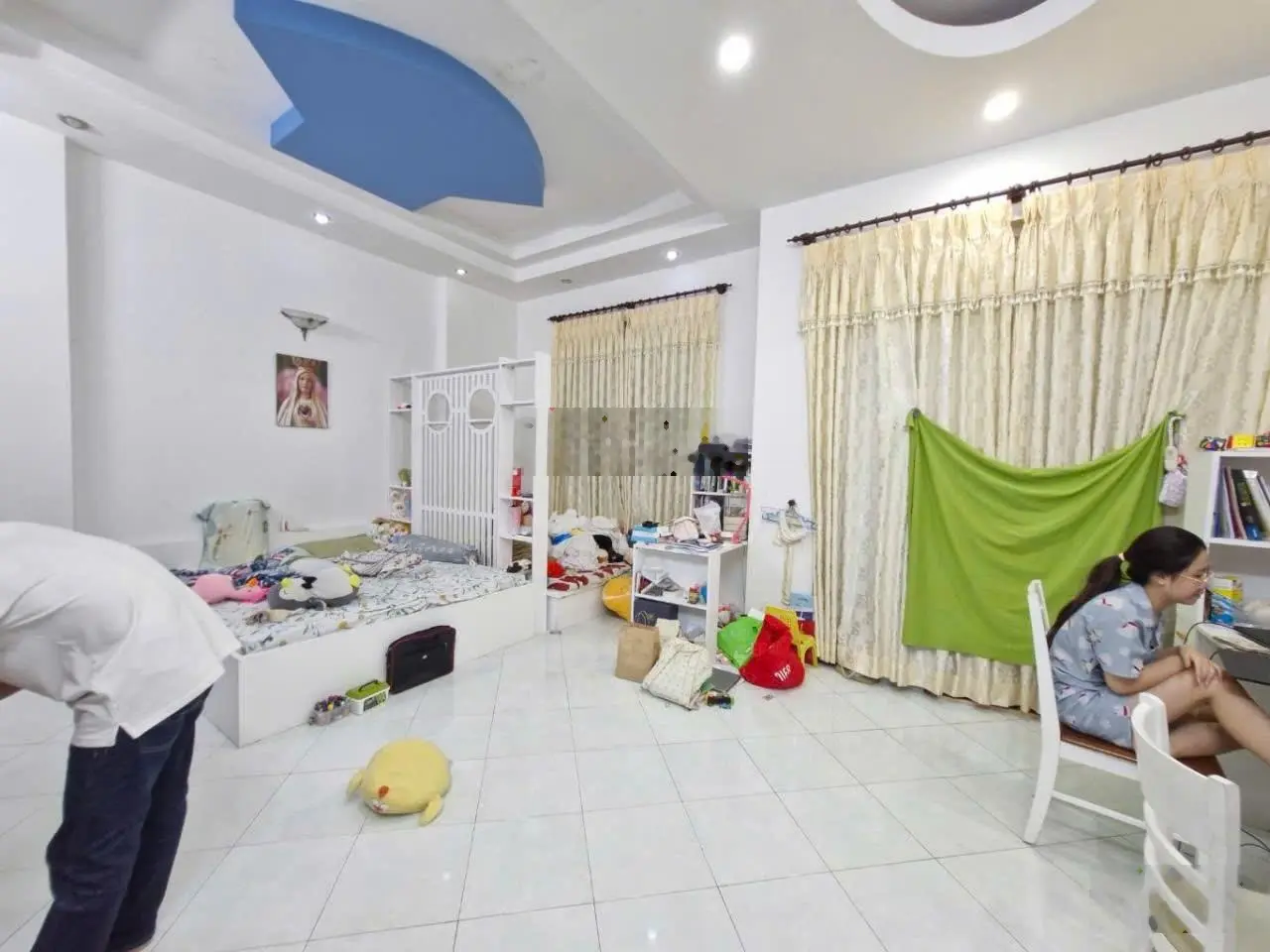 GIẢM 1 TỶ BÁN NHANH BIỆT THỰ NGAY ĐH NGÂN HÀNG DT 926=234M2 ...Giá.. 17 tỷ 500tr còn thương lượn..