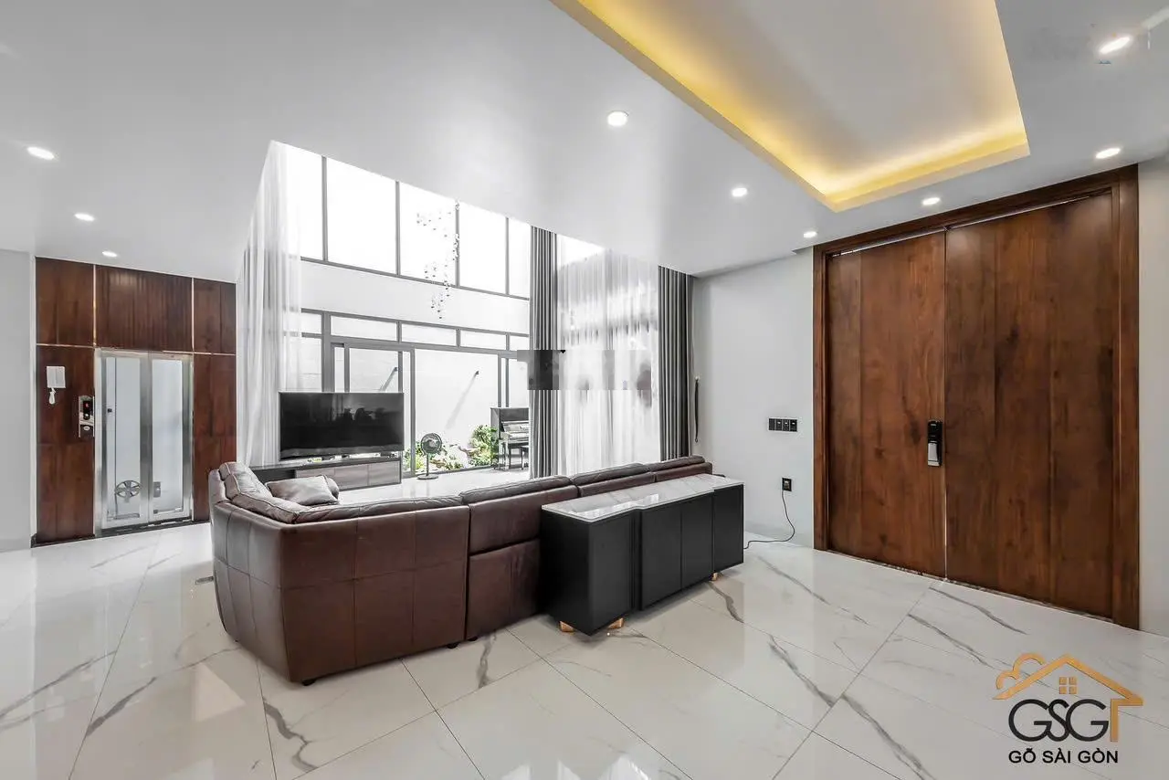 Bán nhà mặt tiền cư xá Bắc Hải 7x18 CTXD Hầm 5 Lầu phường 15 quận 10